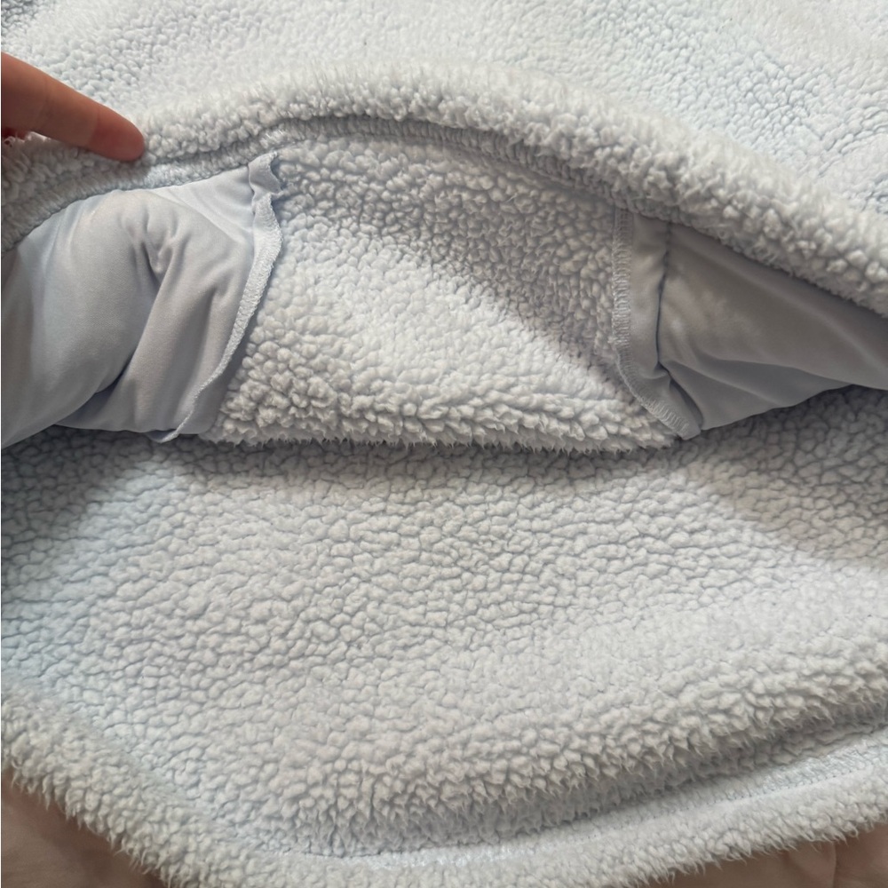 Light Blue Fleece - Picture 9 of 13